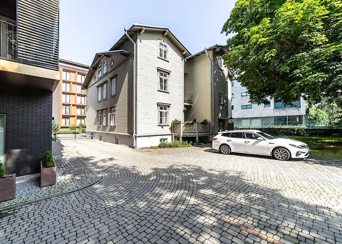 Historical & Modern Business With Sauna @kadriorg * 塔林