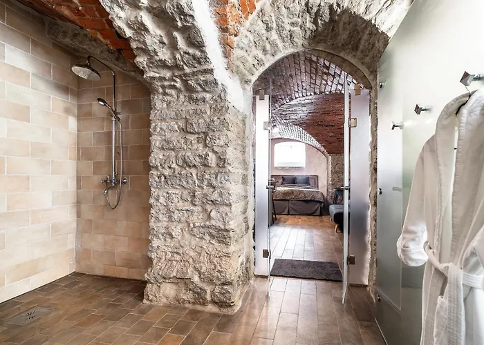 شقة Historical & Modern Business With Sauna @kadriorg